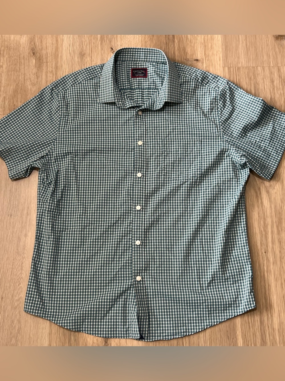 UNTUCKit Peterson performance short sleeve button down gingham performace shirt